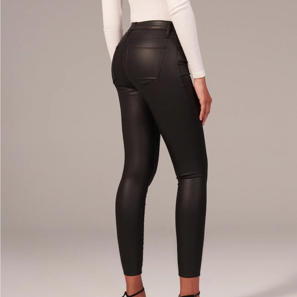 Abercrombie High Rise Super Skinny Ankle Jeans - Black